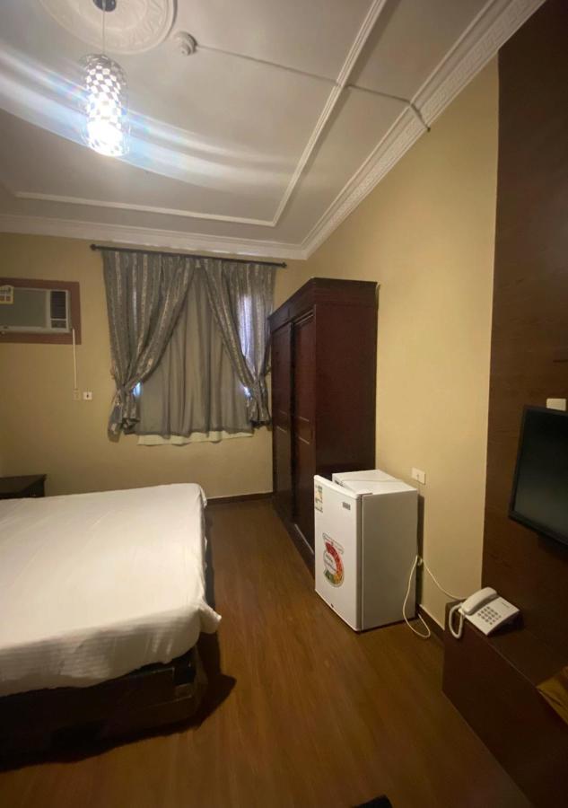 ダンマーム Inwan Residential Unitsアパートホテル エクステリア 写真