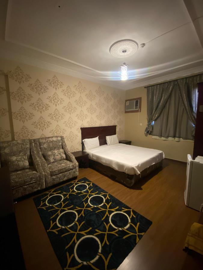 ダンマーム Inwan Residential Unitsアパートホテル エクステリア 写真