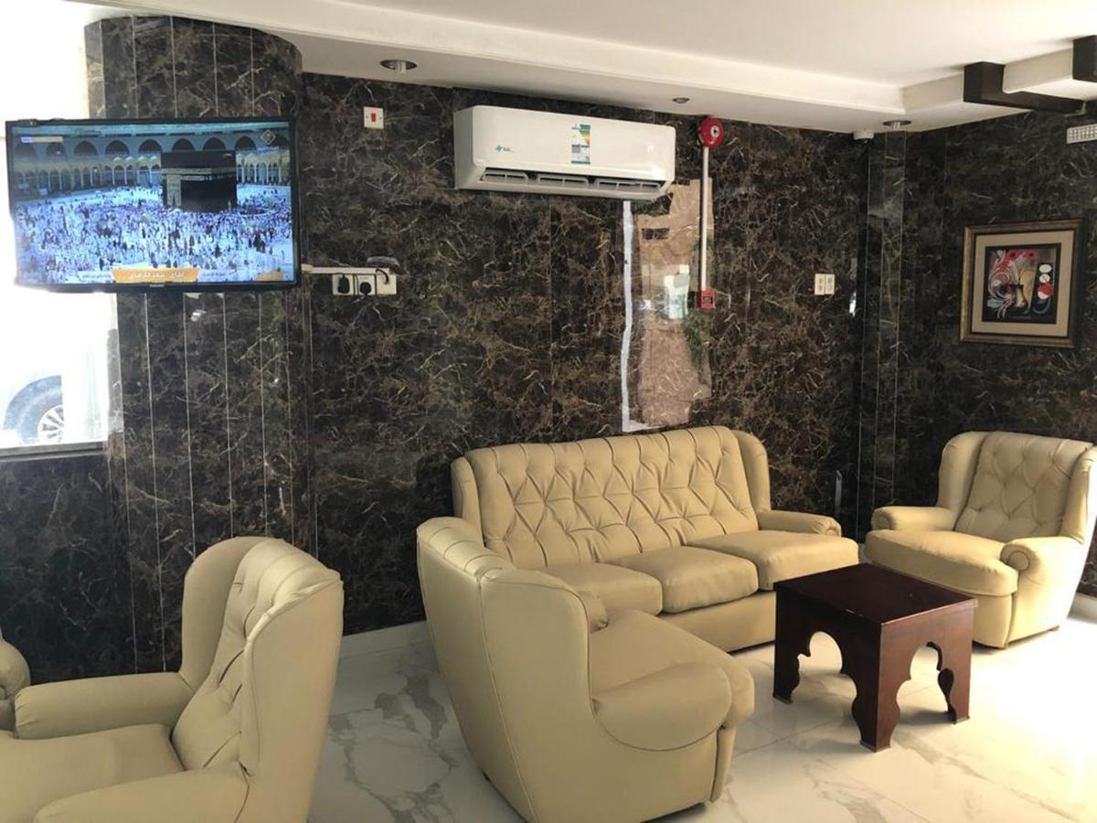 ダンマーム Inwan Residential Unitsアパートホテル エクステリア 写真